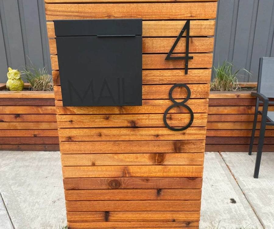 Martin B Square - Aluminum modern and contemporary mailbox
