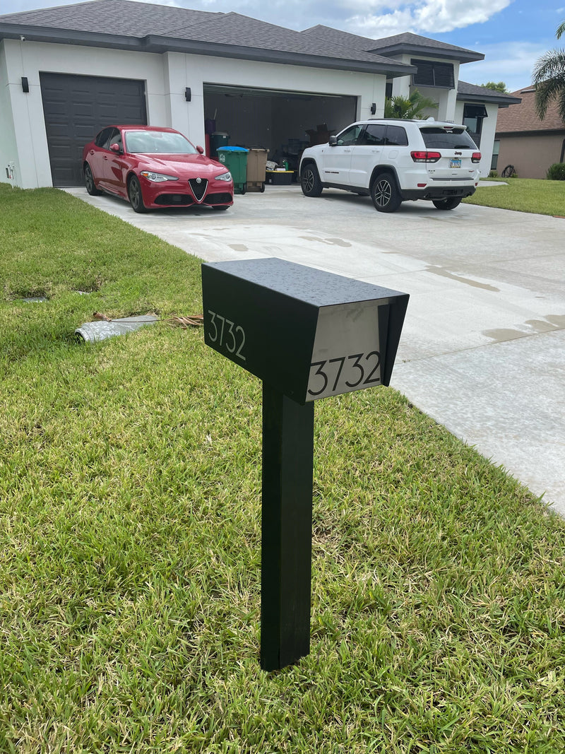 4" x 4" aluminum deluxe in ground post